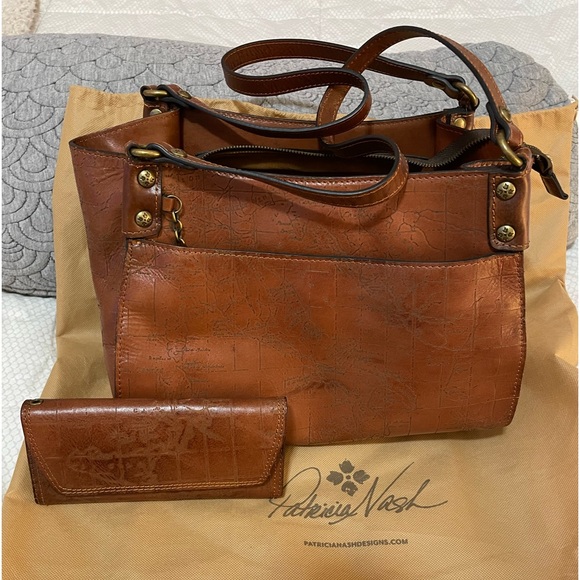 Patricia Nash Handbags - NWT PATRICIA NASH BAG W/Free WALLET